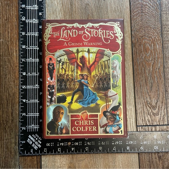 The Land of Stories A Grimm Warning by Chris Colfer Hard Cover Book - Picture 12 of 12